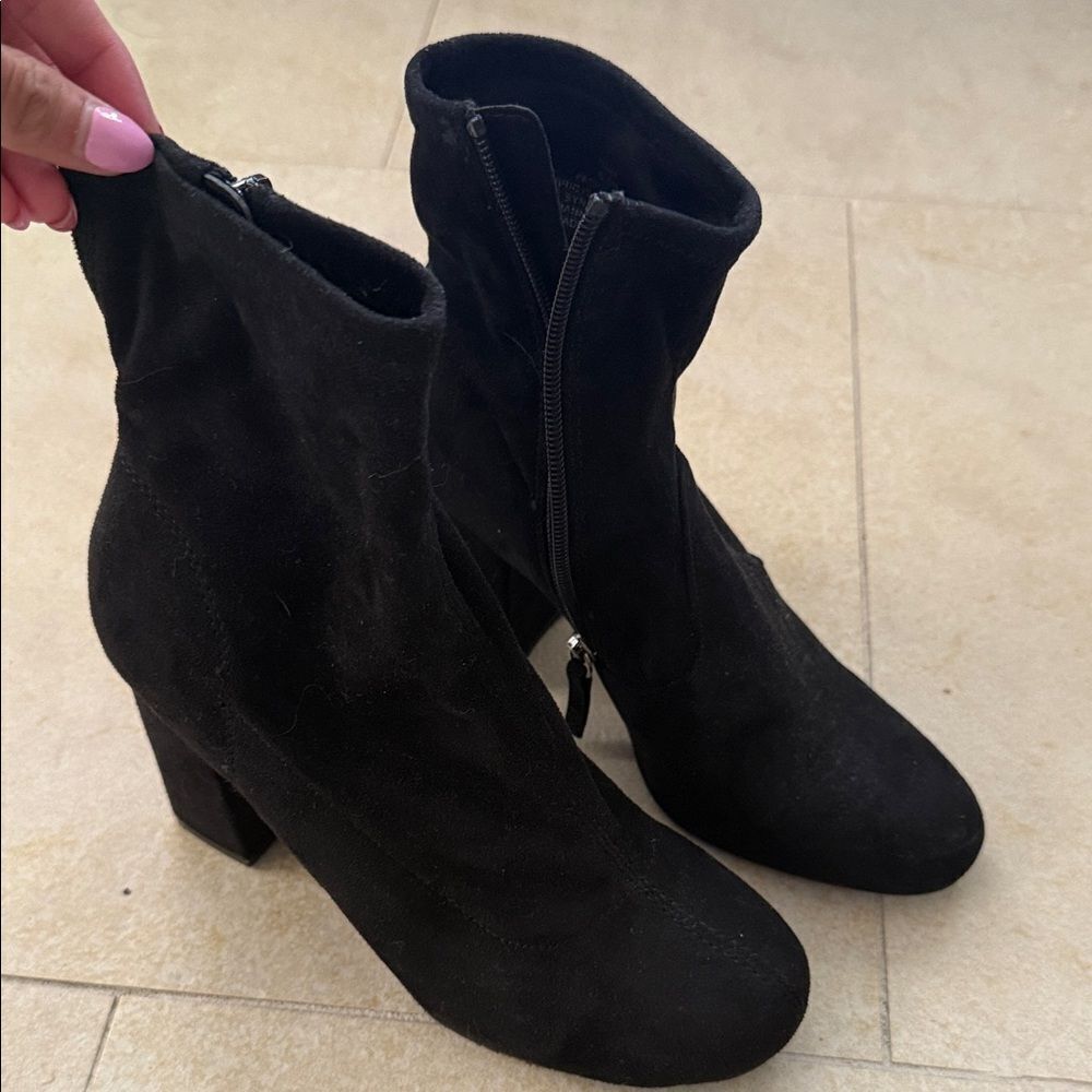 MIA - Gaze Boot Fabric Lining - Size4 6.5 - NEVER WORN - NWOT